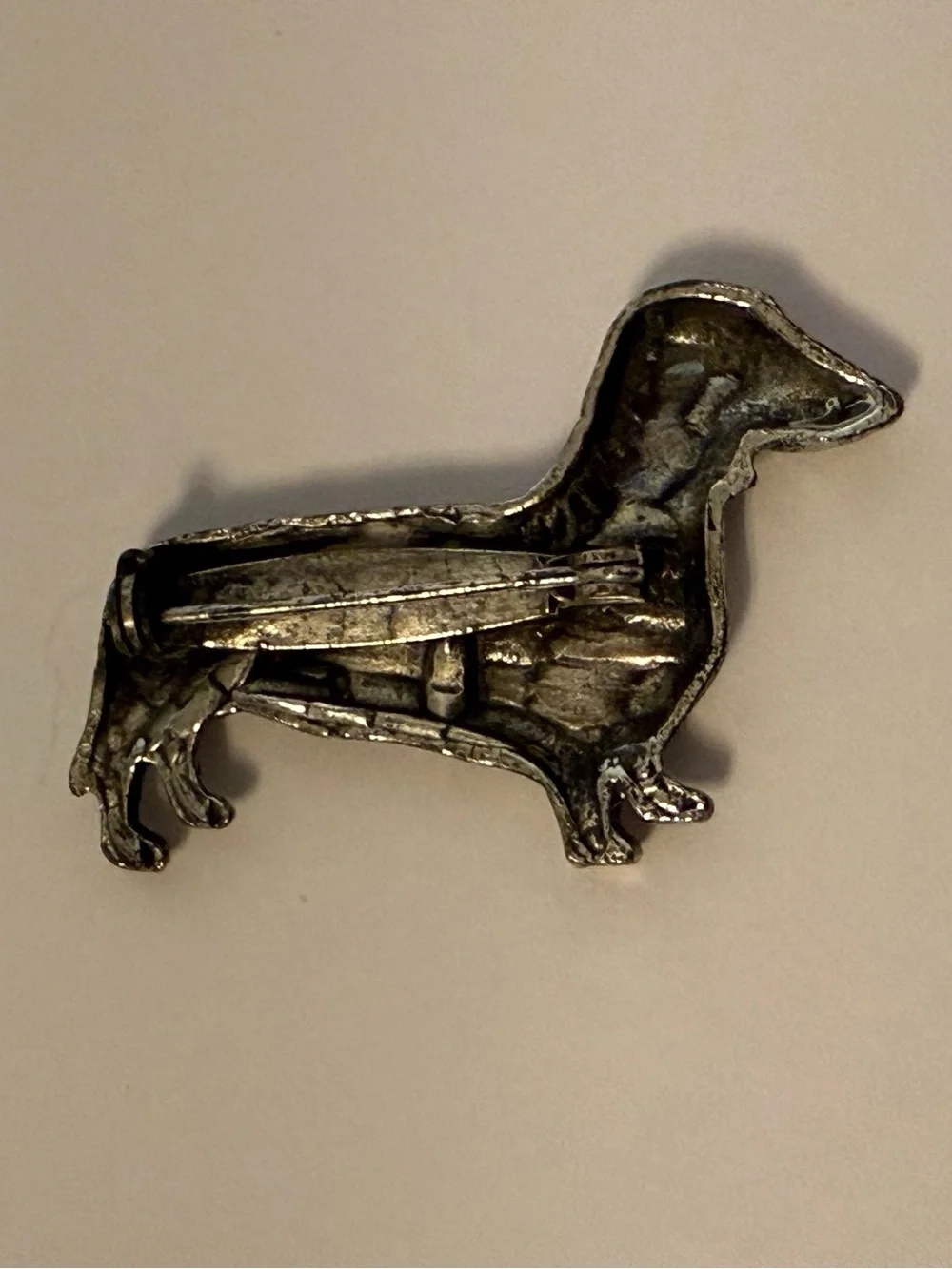 Silver Dachshund Dog Pin handcrafted by Christina and George Bauer NH brooch NEW